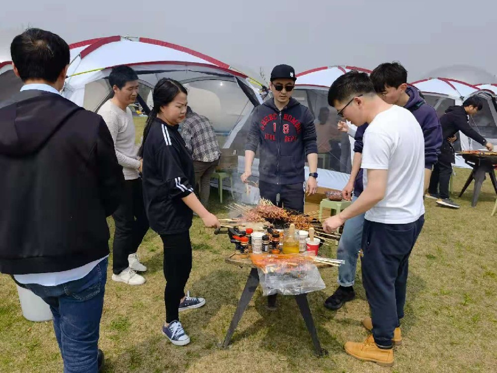 創(chuàng)京檢測團建滴水湖燒烤-重視企業(yè)發(fā)展，更重視團隊凝聚力！